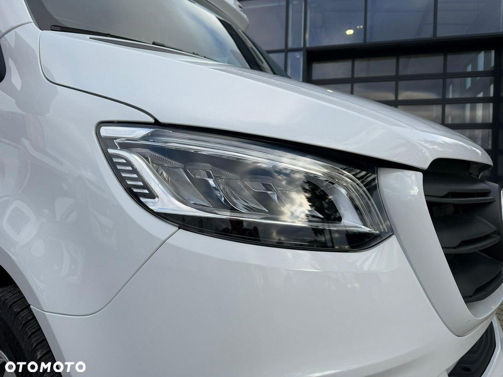 Weinsberg CaraCompact Suite MB 640 MEG - 4