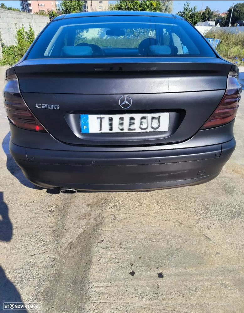 Mercedes-Benz C 200 Sport Coupé Kompressor Classic - 16