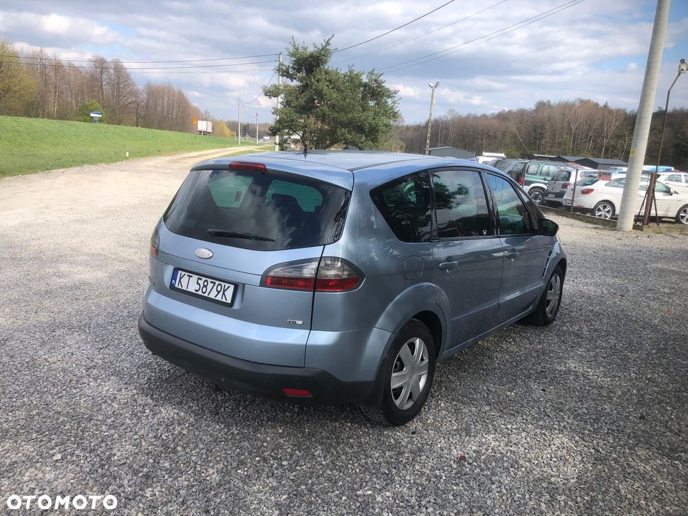 Ford S-Max 2.0 TDCi DPF Titanium - 4