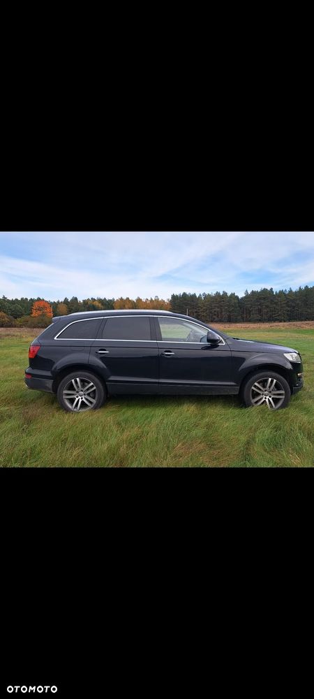 Audi Q7 - 1
