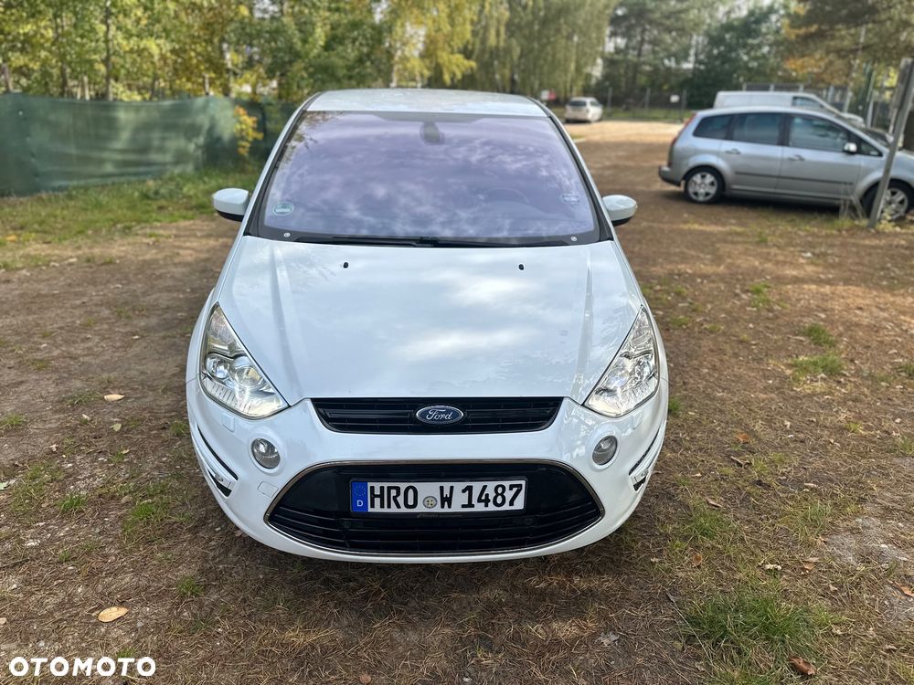 Ford S-Max 2013 photo 2