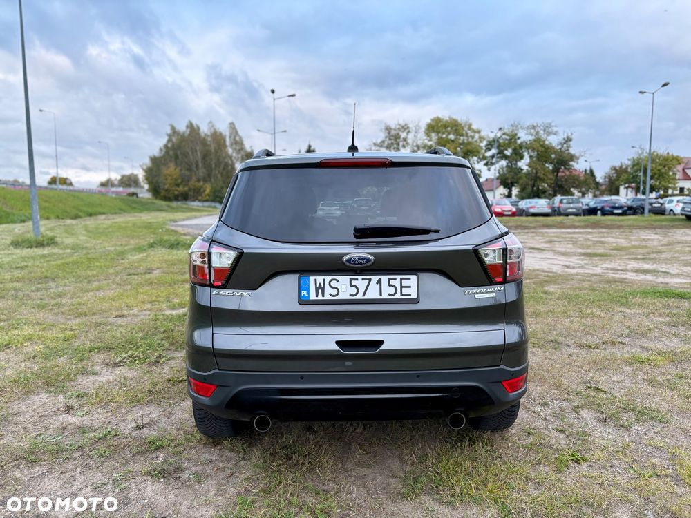 Ford Escape 2017 photo 3