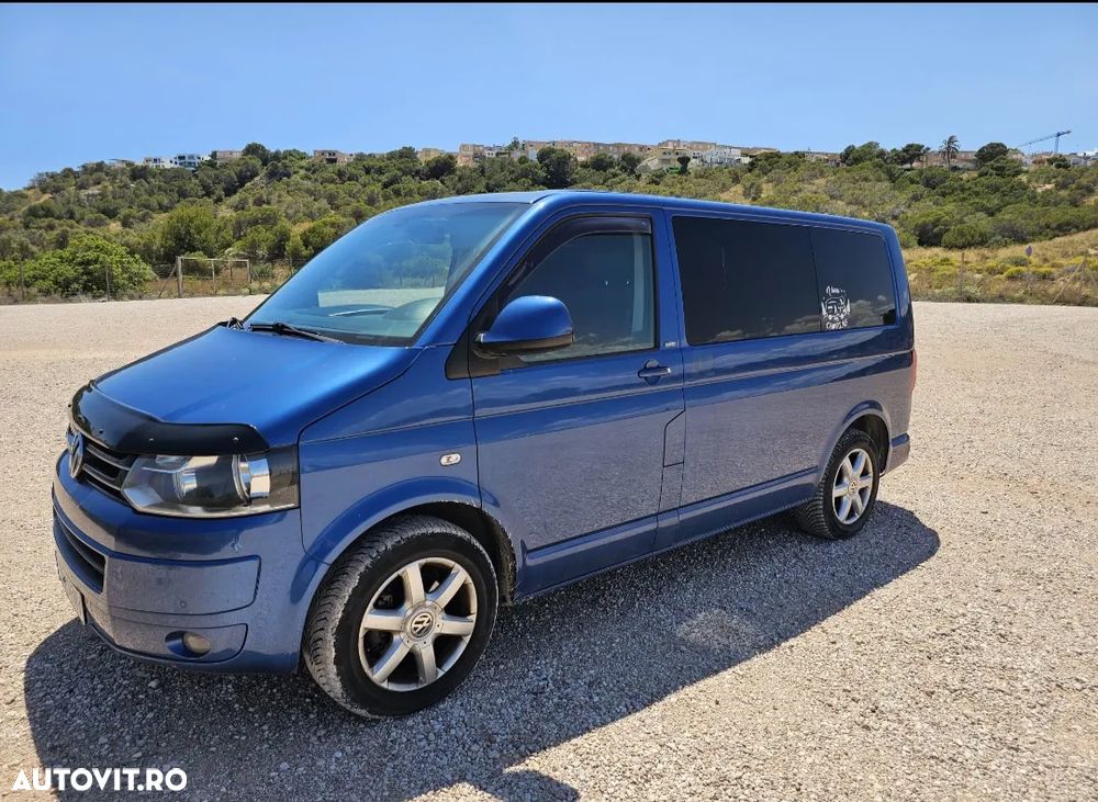 Volkswagen Multivan - 12