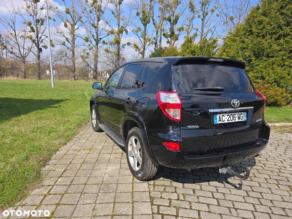 Toyota RAV4 2.2 D-4D 4x4 Automatik Travel - 13