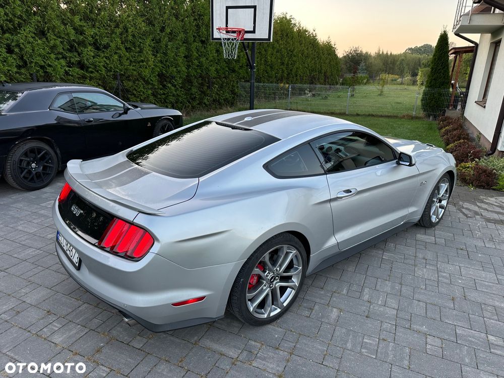 Ford Mustang 5.0 V8 GT - 13