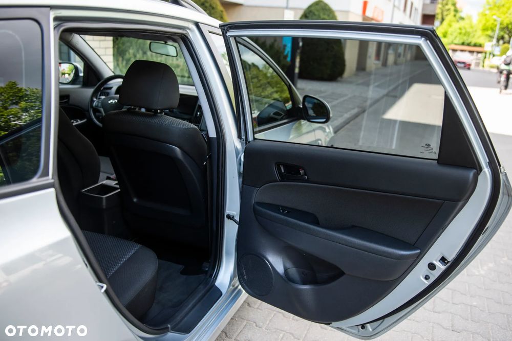 Hyundai i30 1.6 CRDi Premium - 13