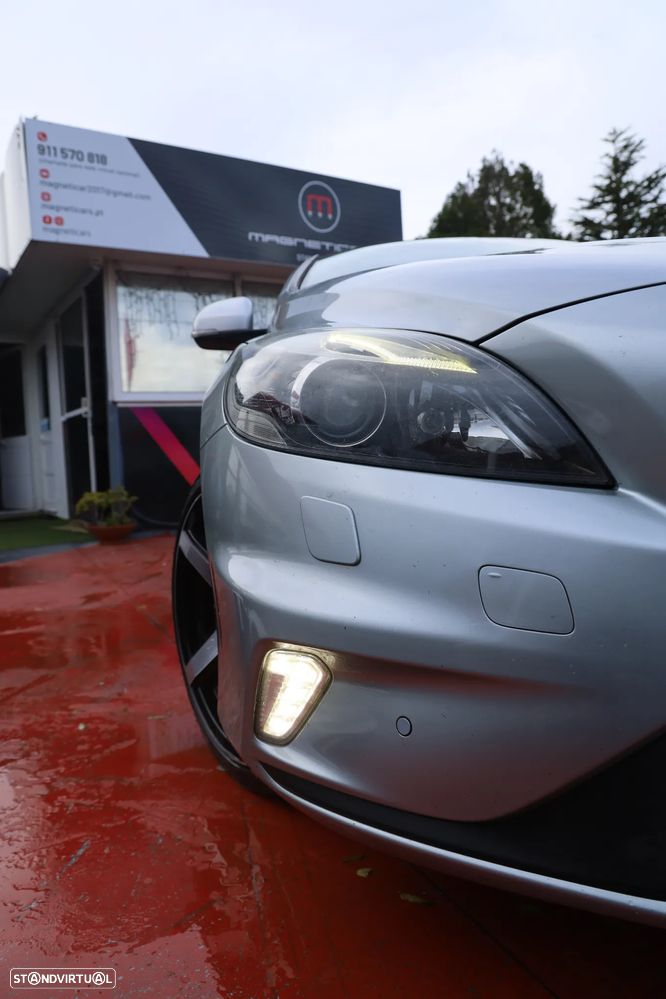 Volvo V40 D4 RDesign - 5