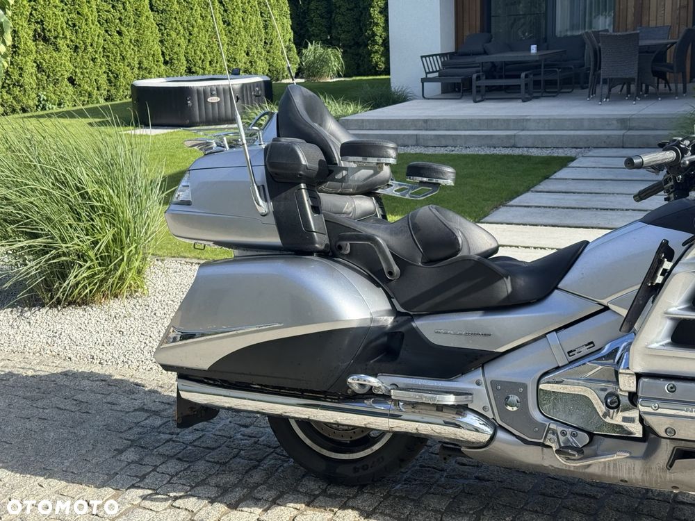 Honda GL - 7