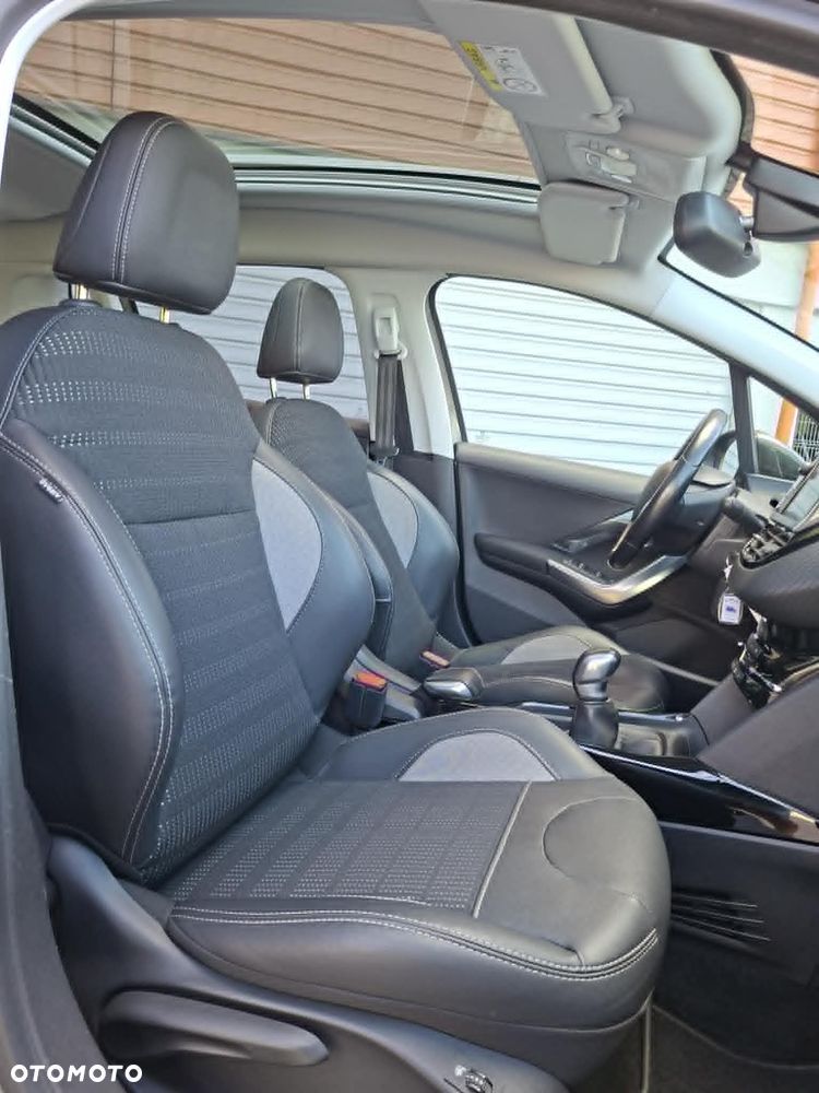 Peugeot 2008 BlueHDi 100 STOP & START Allure - 8