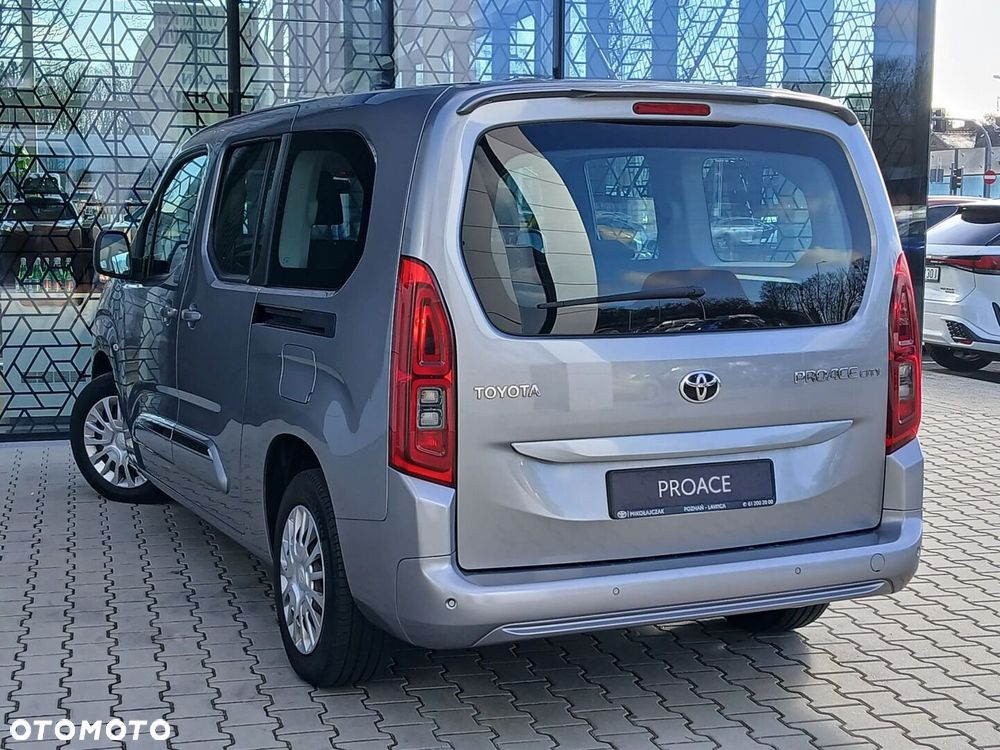 Toyota Proace City Verso Long 1.5 D-4D Business - 11