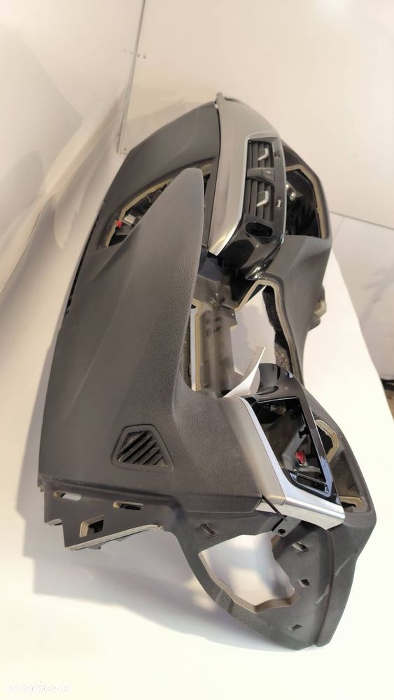 DESKA KOKPIT BMW 5 530D G30 - 5