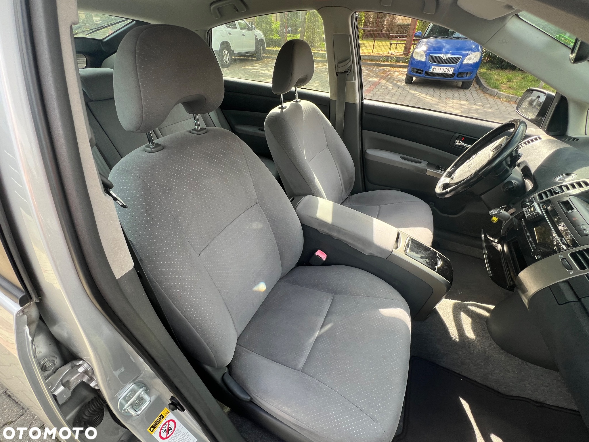 Toyota Prius 1.5 VVT-i Sol - 8