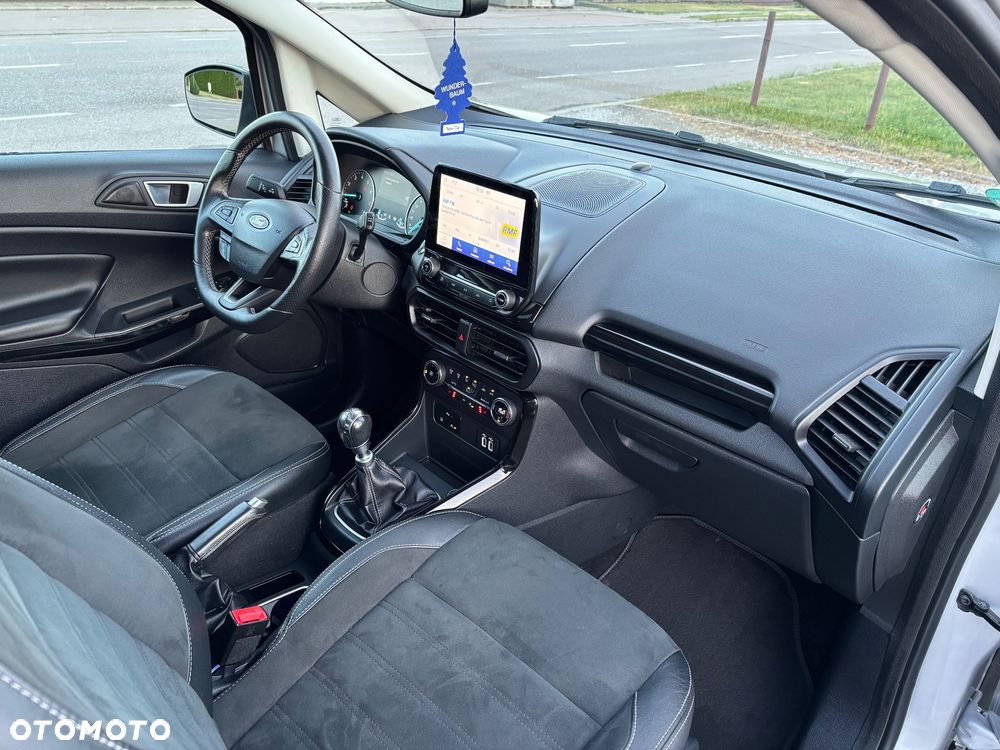 Ford EcoSport - 12