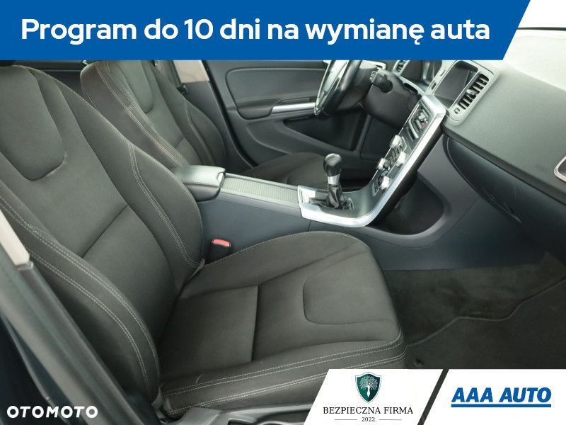 Volvo V60 - 8