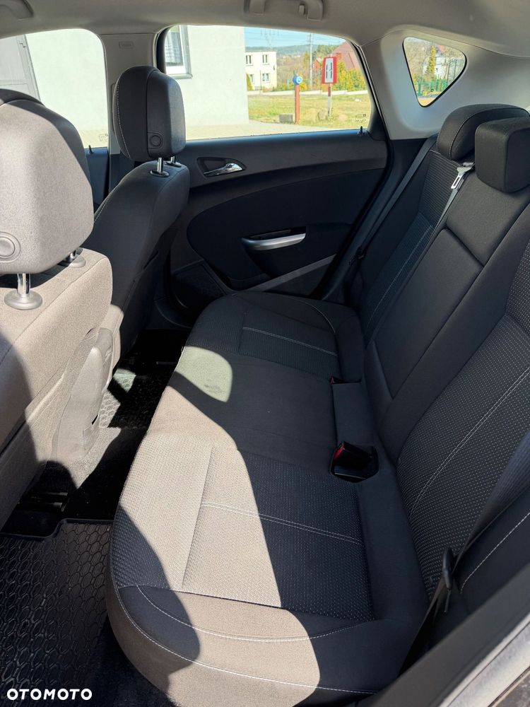 Opel Astra 2.0 CDTI Cosmo - 12