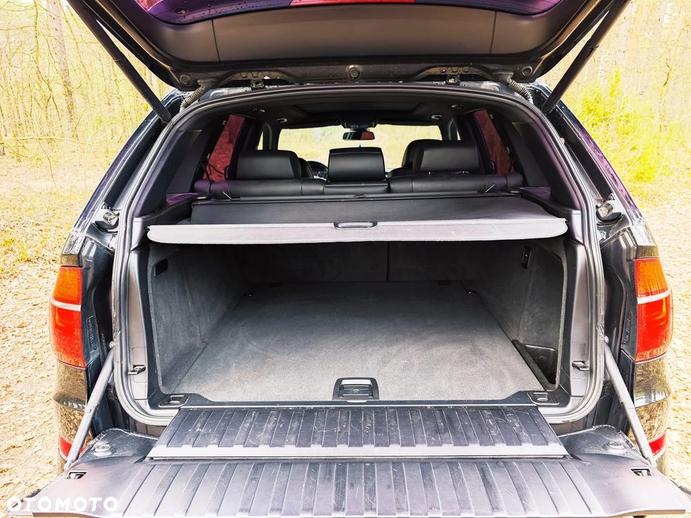 BMW X5 xDrive40d - 16