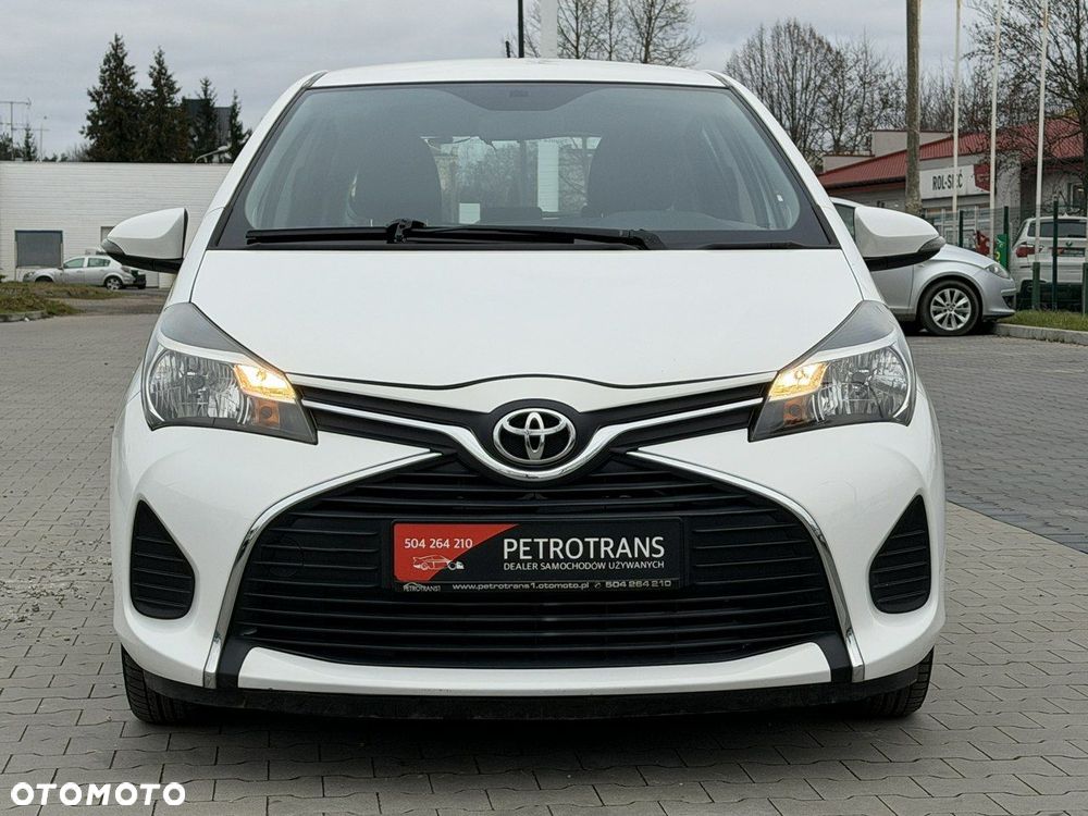 Toyota Yaris - 12
