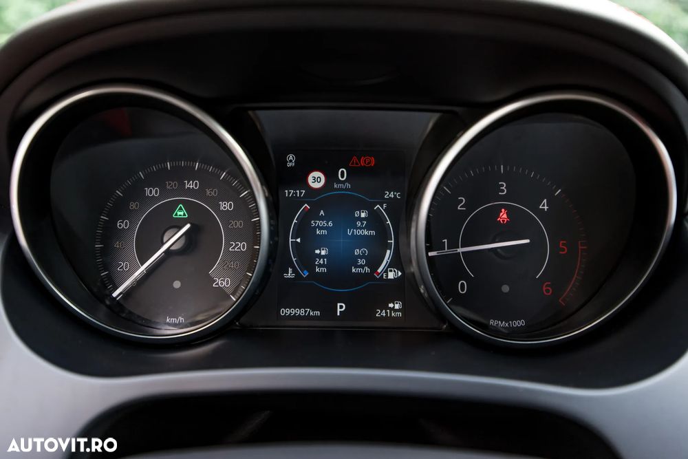 Jaguar E-Pace D180 AWD R-Dynamic SE - 24