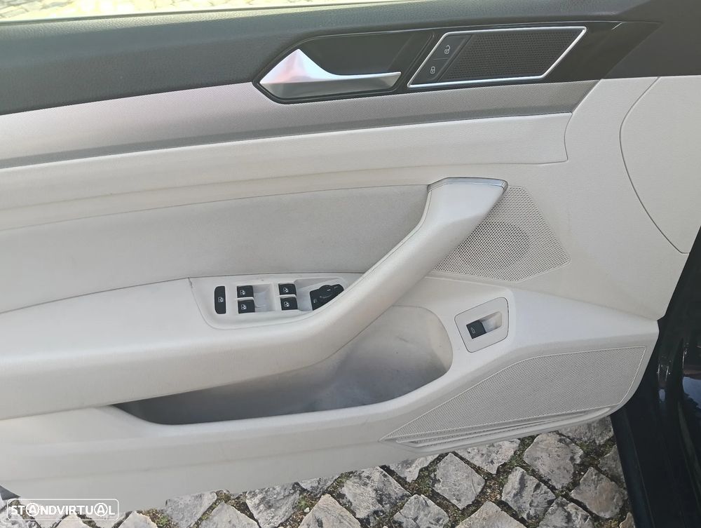 VW Passat 2.0 TDI Highline DSG - 8