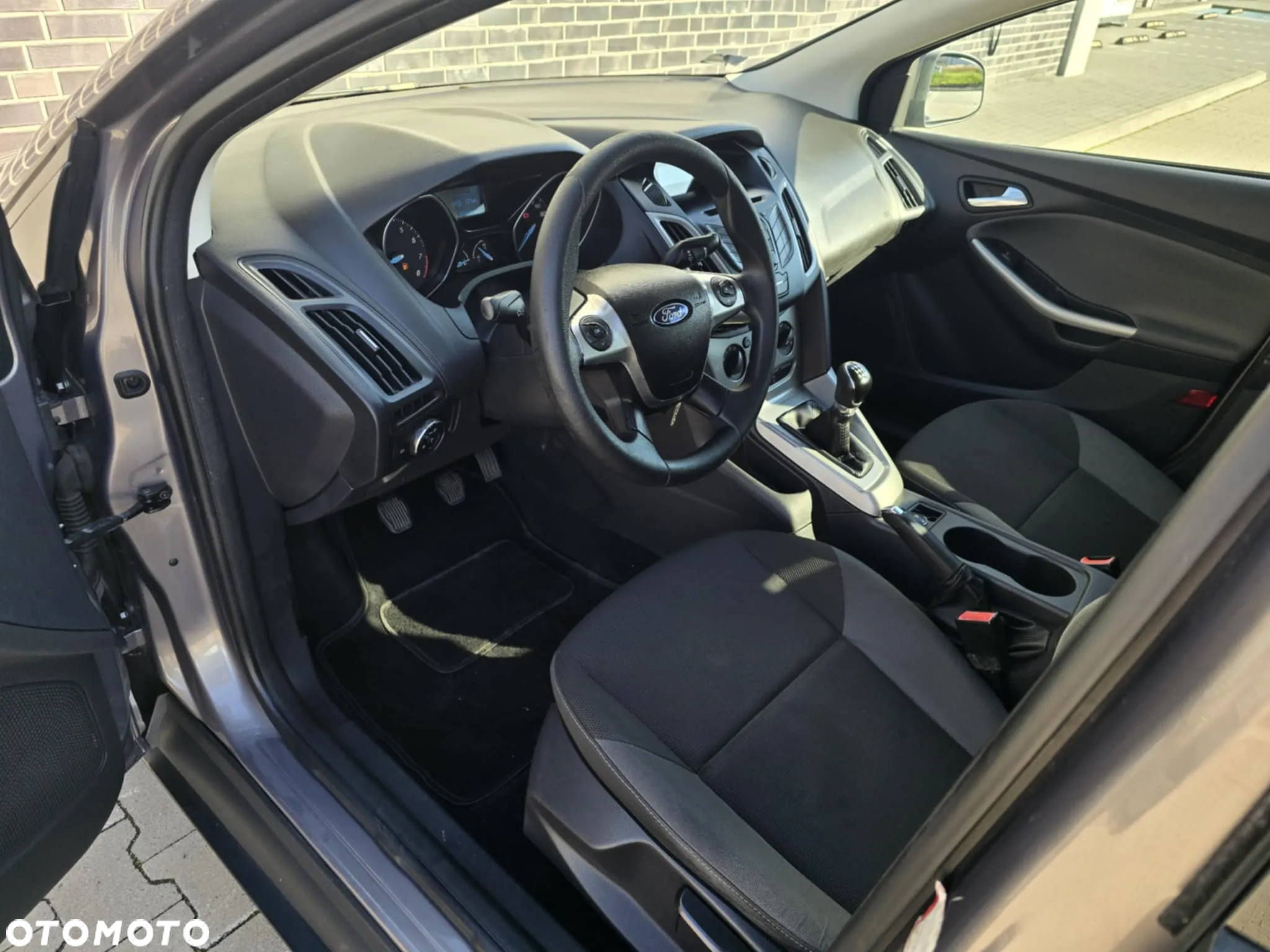 Ford Focus 1.0 EcoBoost 99g Start-Stopp-System Business Edition - 19