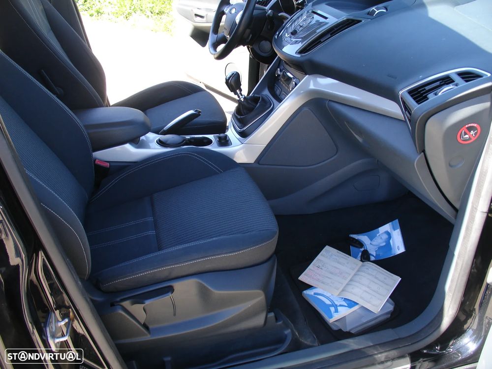 Ford C-Max 1.6 TDCi Titanium - 16
