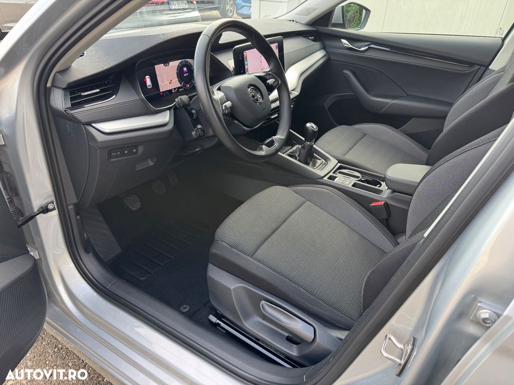 Skoda Octavia 2.0 TDI Premium Edition - 7