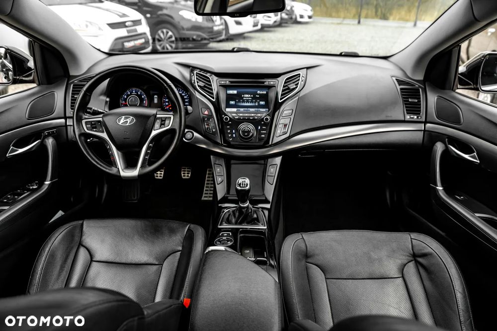 Hyundai i40 2.0 Premium - 29