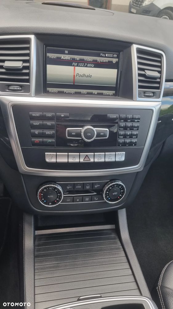 Mercedes-Benz ML - 17