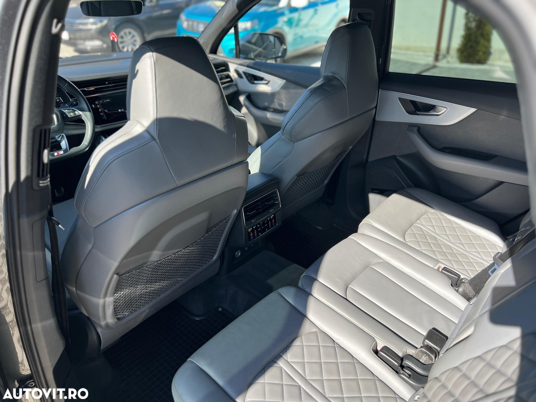 Audi Q7 3.0 50 TDI quattro Tiptronic S Line - 23
