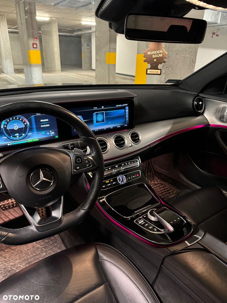 Mercedes-Benz Klasa E - 7