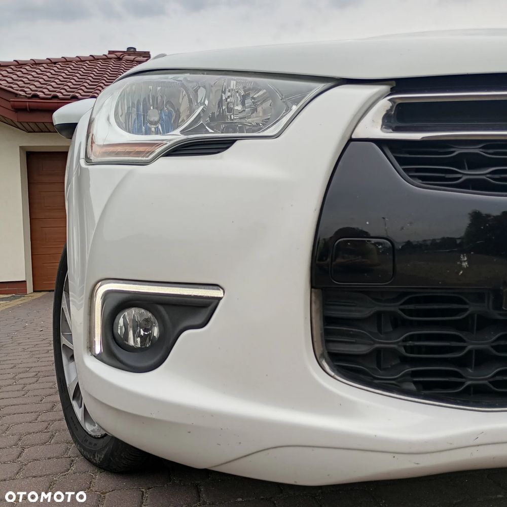 Citroën DS4 e-HDi 115 Chic - 22
