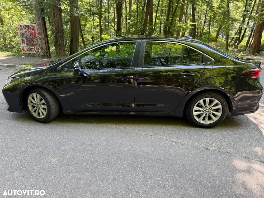Toyota Corolla 1.8 HSD Business - 9