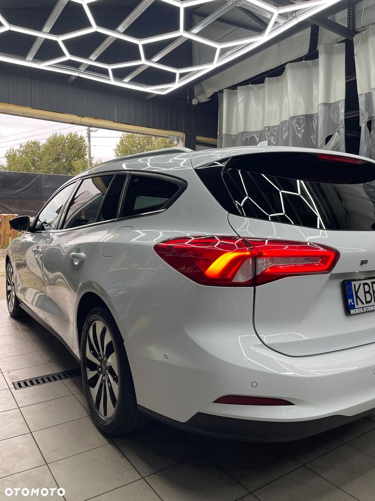 Ford Focus 1.5 EcoBlue Start-Stopp-System ACTIVE DESIGN - 6