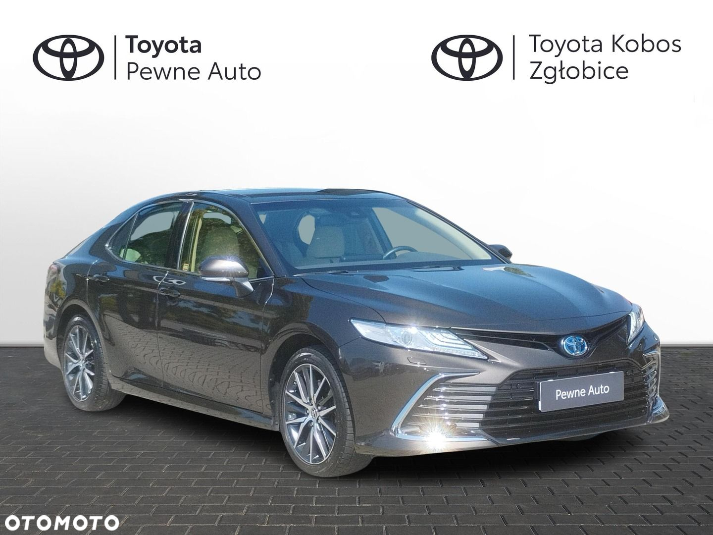 Toyota Camry - 7