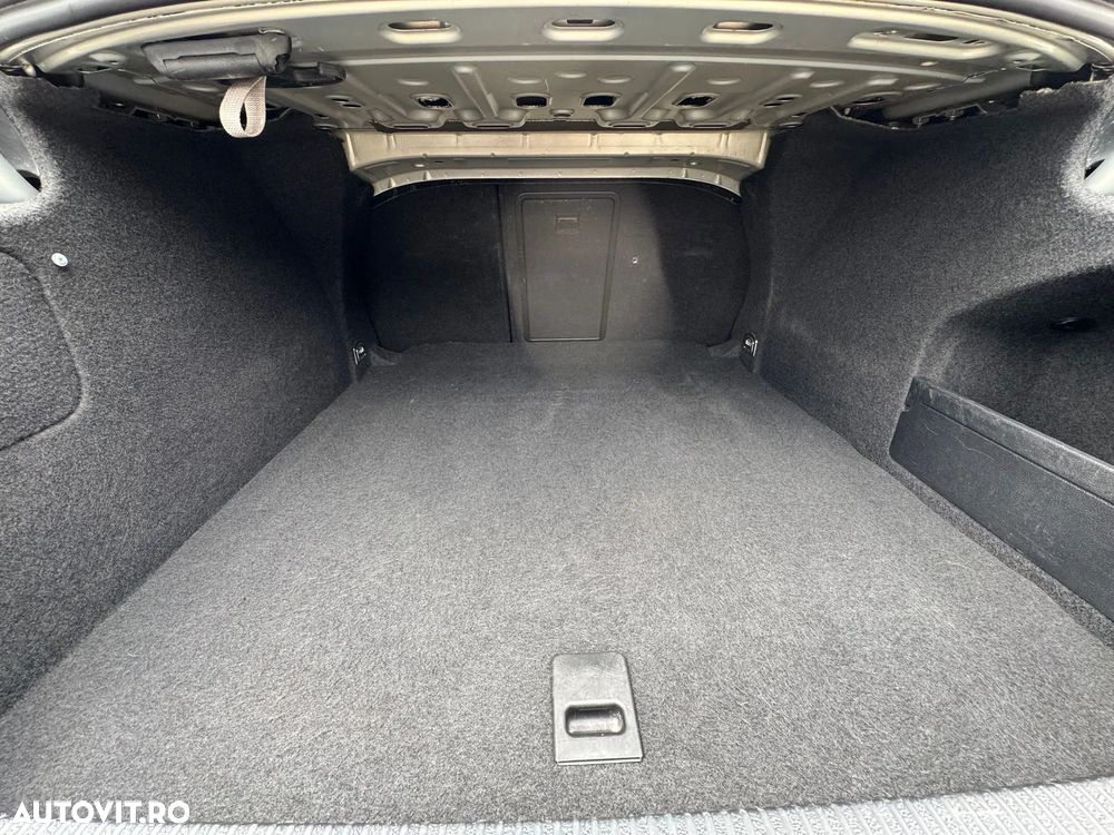 Volkswagen Passat CC 2.0 TDI Exclusive - 18