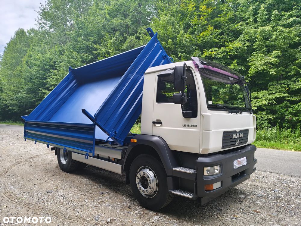 MAN WYWROTKA/KIPER LE 18.250/18.220 L2000 TGM 18.240 TGL 12.240/12.250 Axor/Atego Mercedes/Volvo - 13