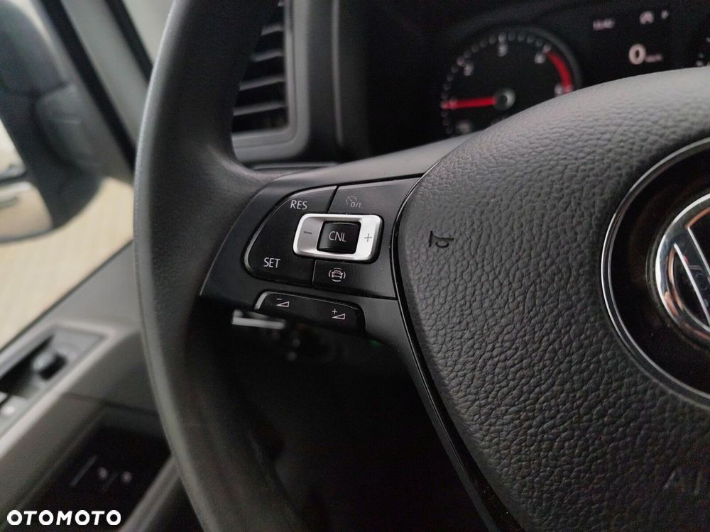 Volkswagen Crafter 35 Podwójna kabina - 23