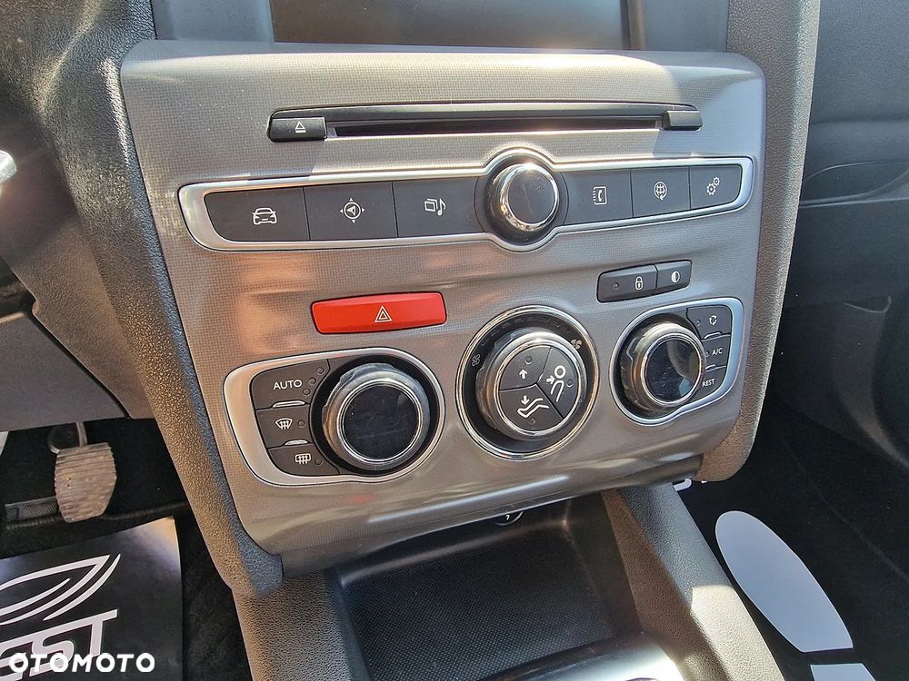 Citroën C4 BlueHDi 100 Selection - 12