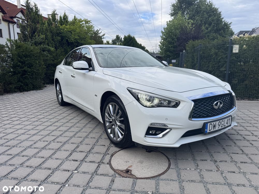 Infiniti Q50 2.0t Premium - 2