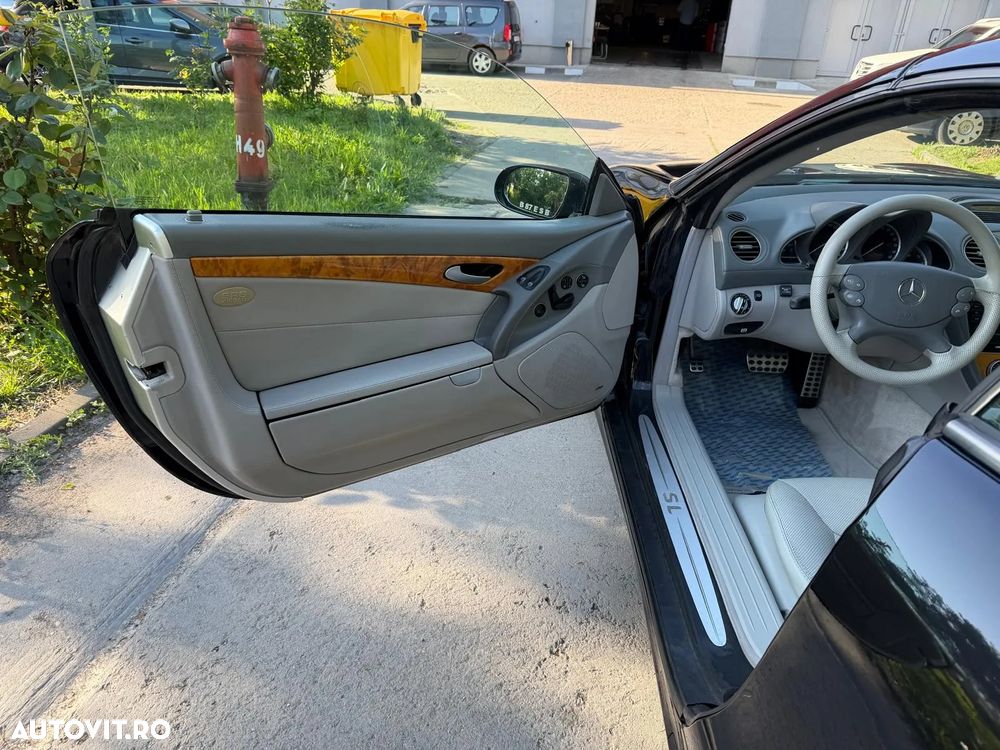 Mercedes-Benz SL - 8