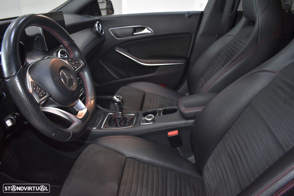 Mercedes-Benz CLA 180 - 22