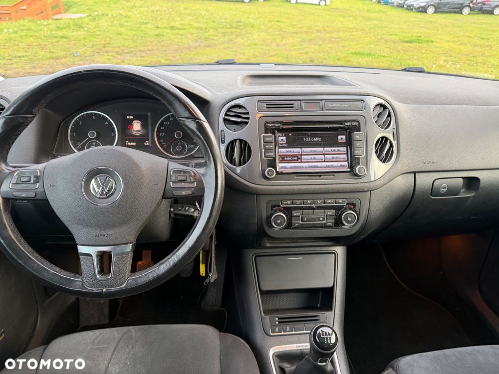 Volkswagen Tiguan - 22