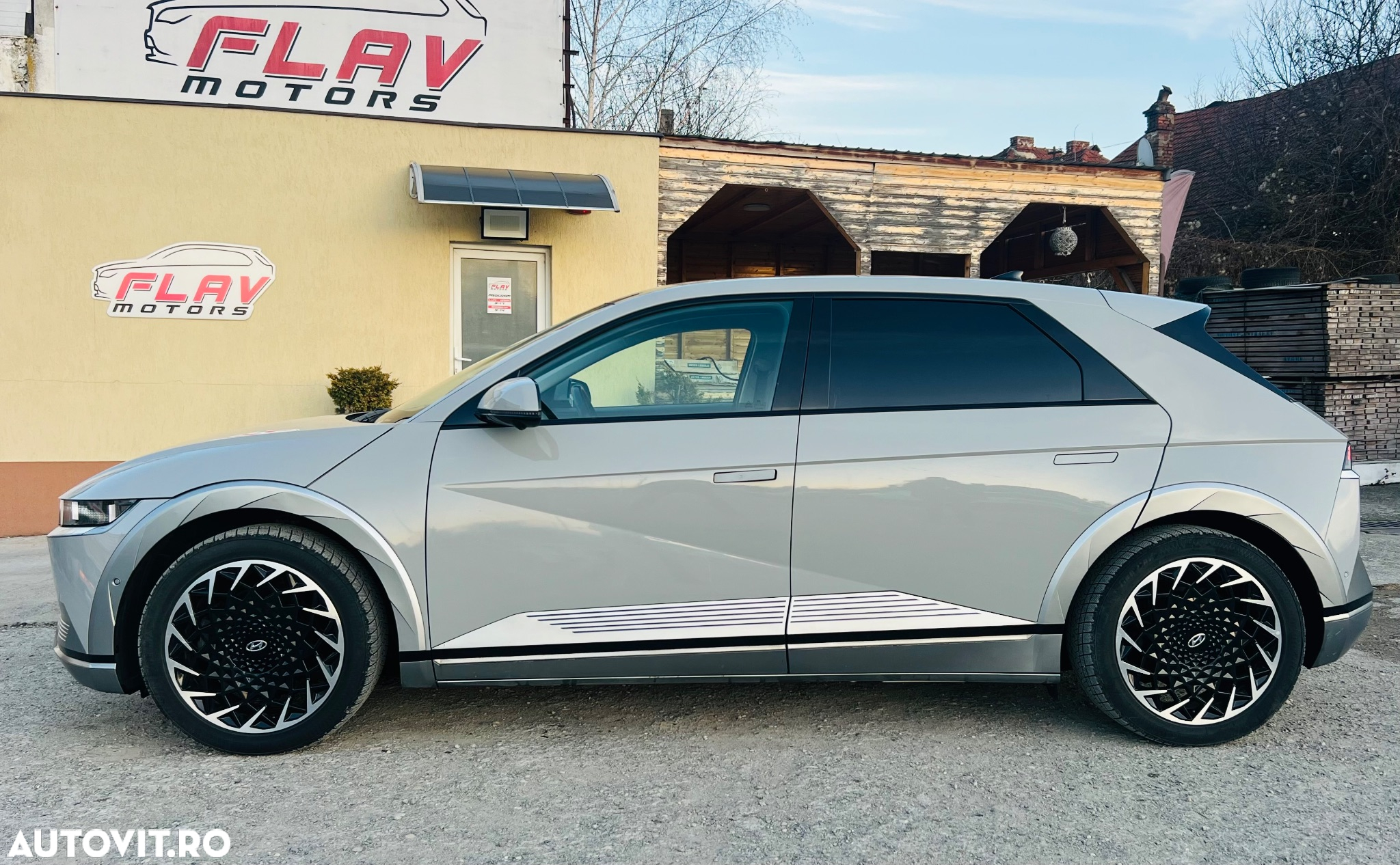 Hyundai IONIQ 5 - 10