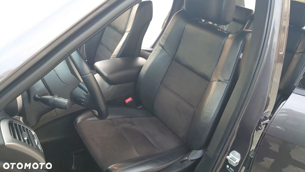 Jeep Grand Cherokee - 23