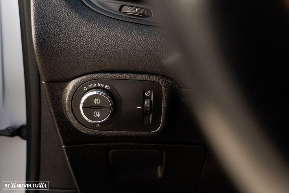 Opel Zafira 1.6 CDTi Cosmo - 35