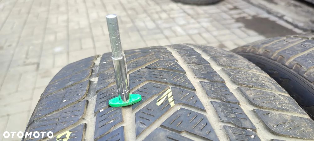 OPONY ZIMOWE 265/40R21 105V PIRELLI SCORPION WINTER (2319) 4 mm PARA 2 SZTUKI - 9