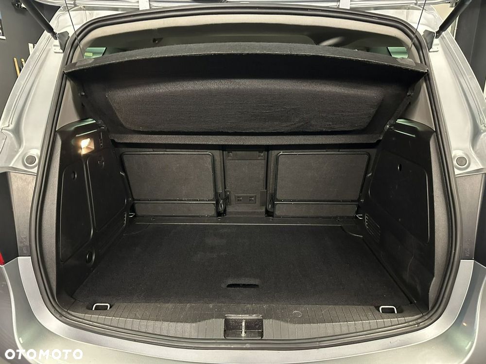 Opel Meriva - 14