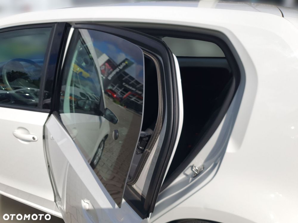 Volkswagen up! 1.0 move - 21