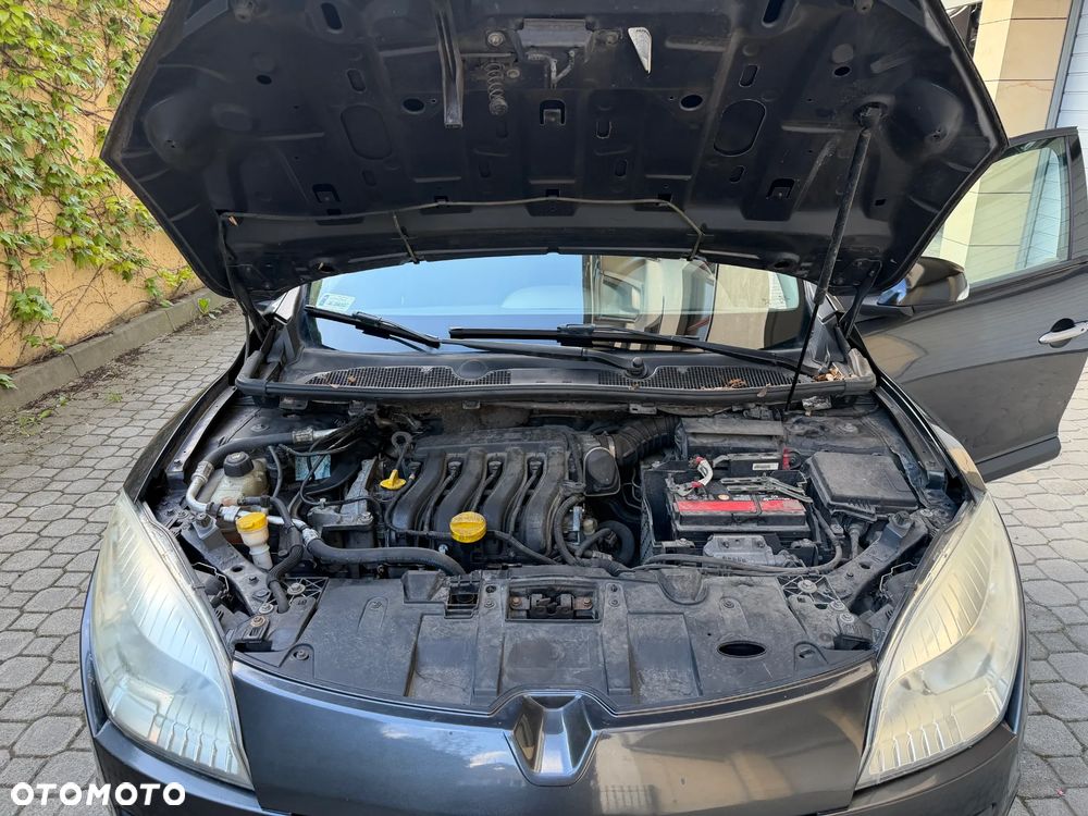 Renault Megane 1.6 16V Exception - 16