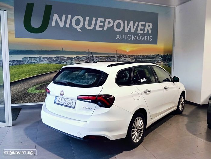 Fiat Tipo Station Wagon 1.3 M-Jet Lounge Tech - 5